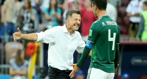 مدرب الزمالك المنتظر كارلوس أوسوريو.. رحالة بين الأمريكتين وقهر الألمان في المونديال